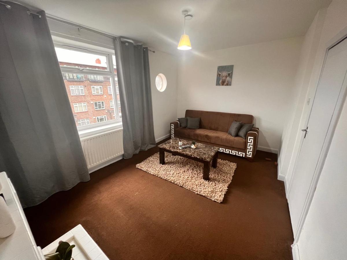 Apartment Neasden, Dollis Hill Near Neasden Temple