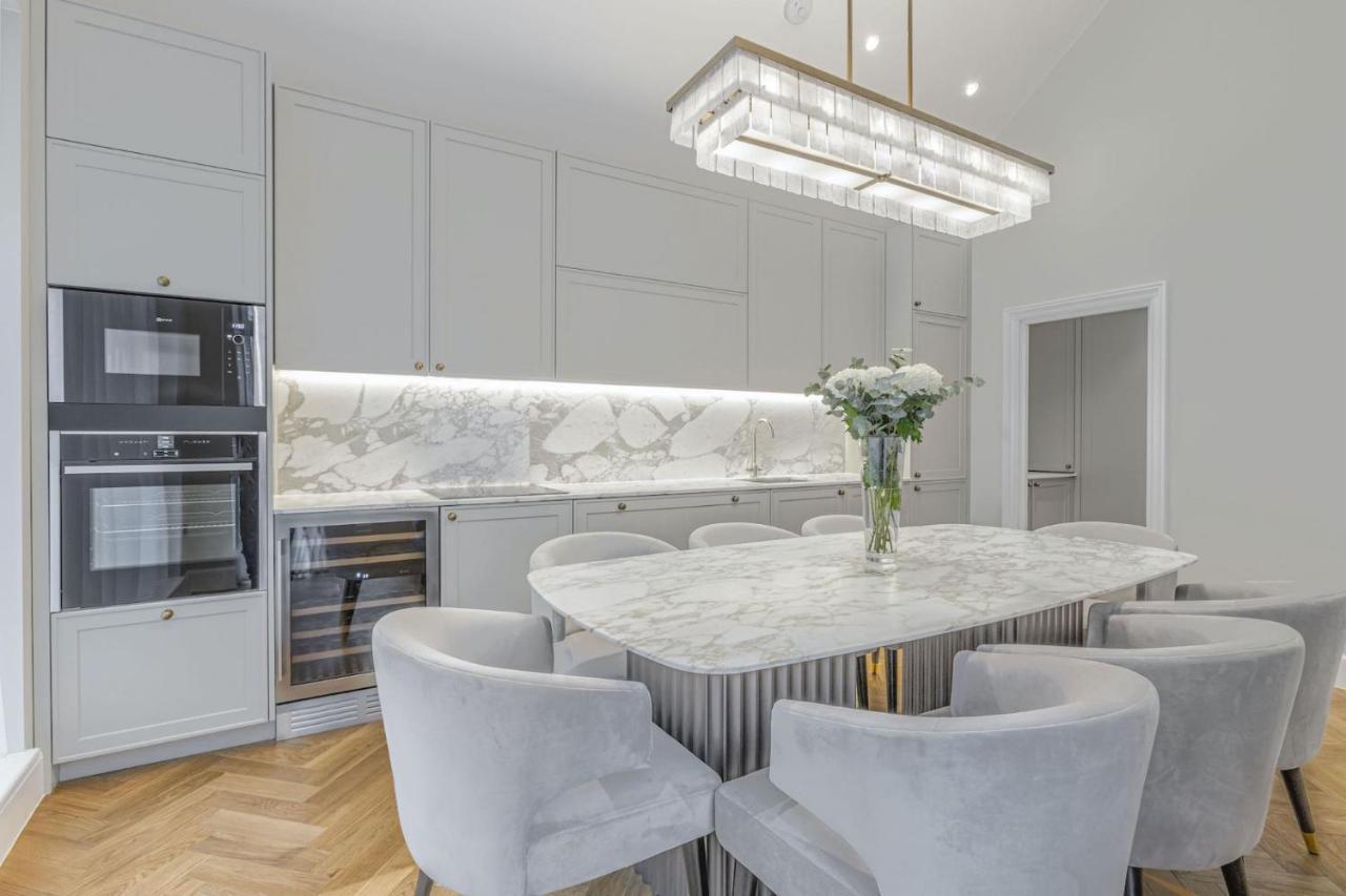 Wimpole Mews House 4 Bed Ferienhaus *