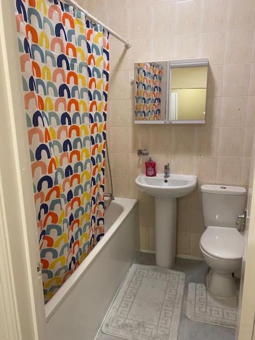 Apartamento Flat 11 Brixton Hill, 1 Bedroom, 1 Bathroom Flat