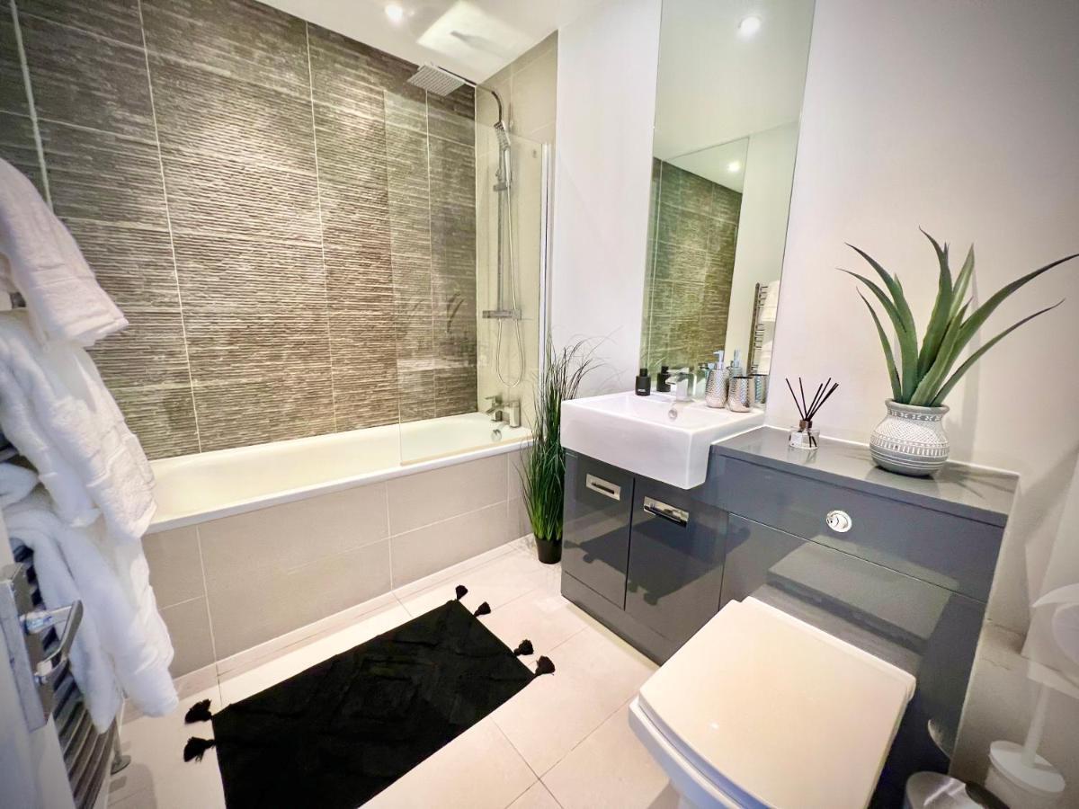 Stylish Garden Flat In Kensington Olympia * London