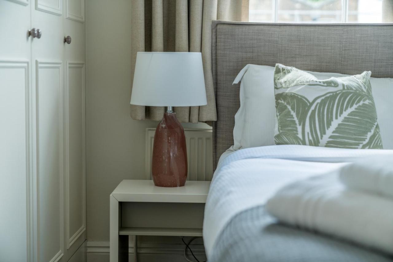 Luxury 2 Bedroom On Portobello Road Apartamento