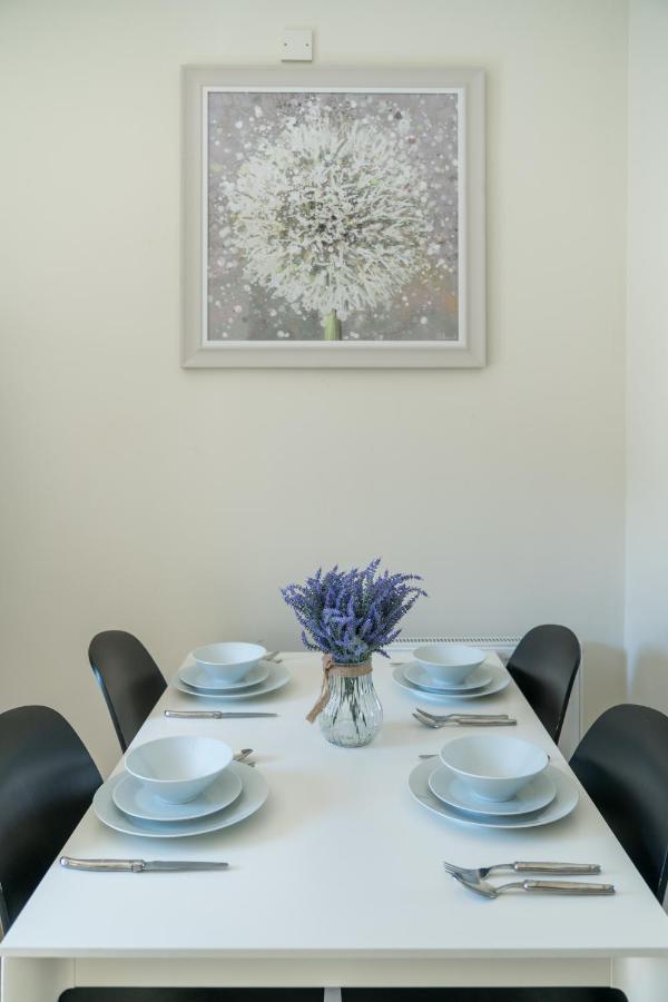 Luxury 2 Bedroom On Portobello Road * Londres