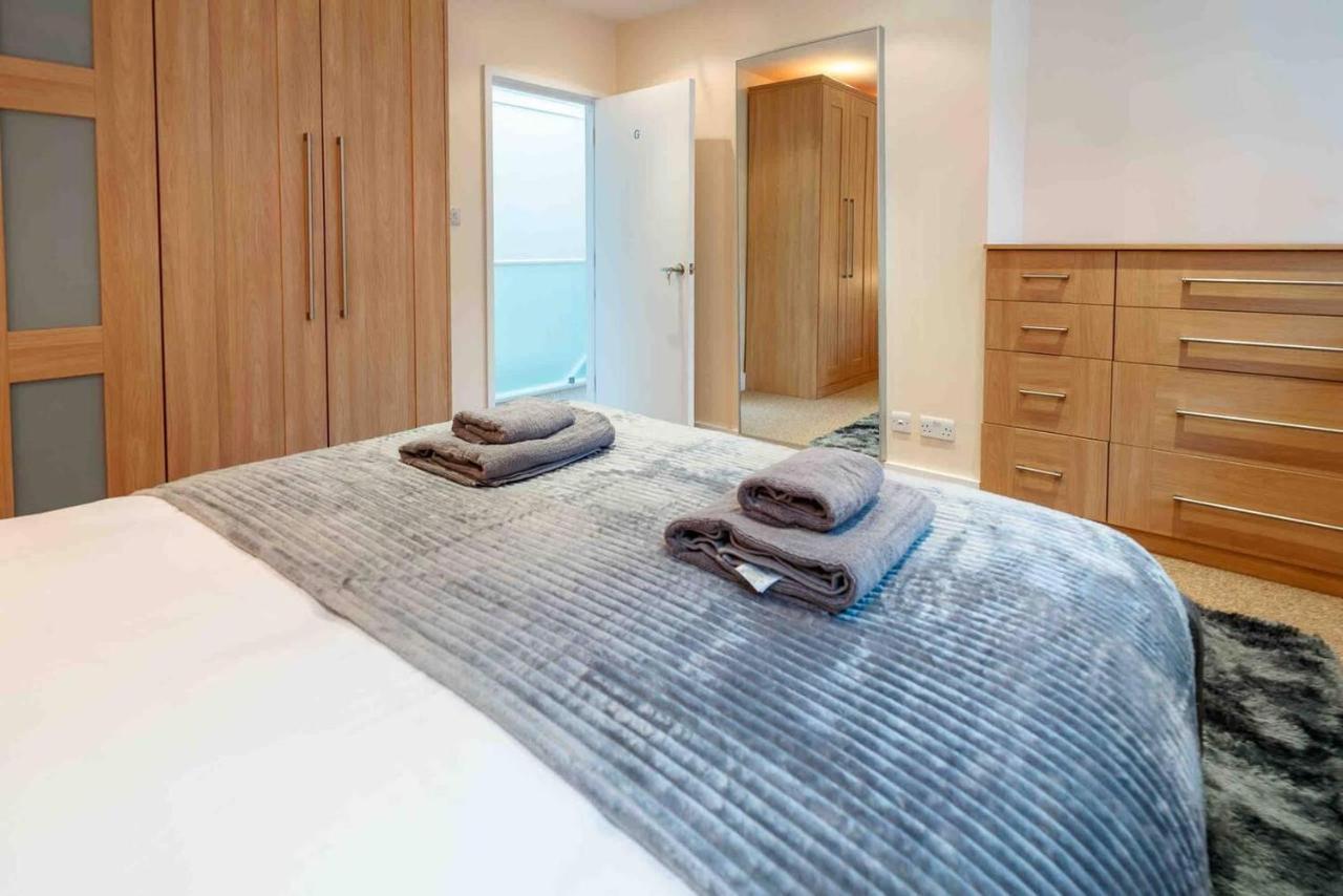 Stunning 3-bed House In Hébergement de vacances *