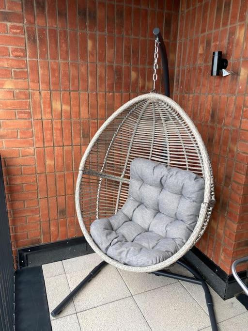 Stunning One-bedroom Apartment- Next To Tube Station- Sleeps 3 Londres