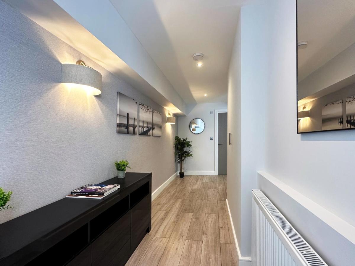 Kevins Place Near Paddington Apartment *