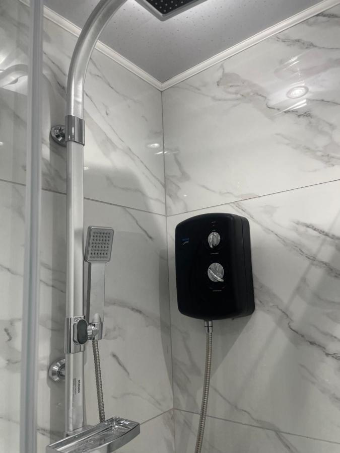 Newly Renovated In Acton *