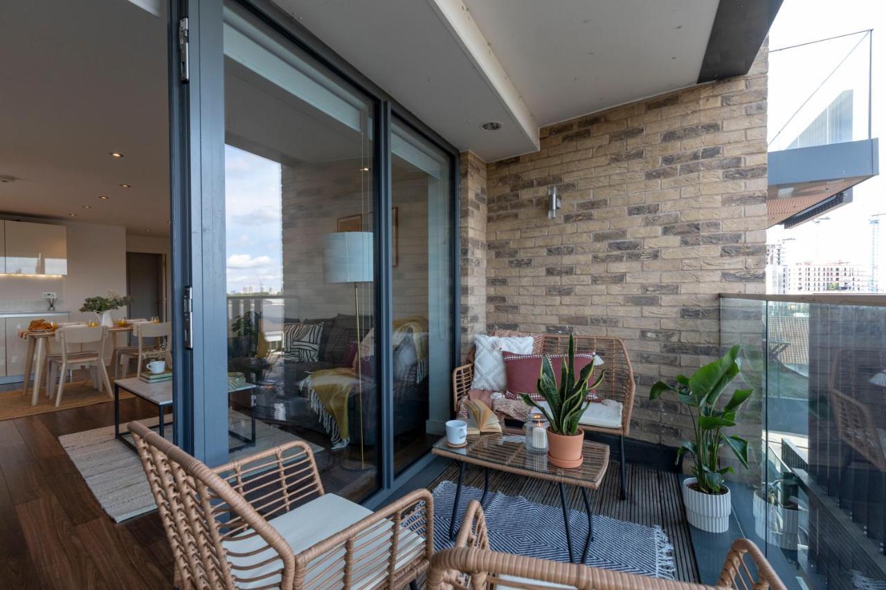 Modern Luxe Just 10 Mins From Tower Bridge! Easy Access To Tube And Bus Londres