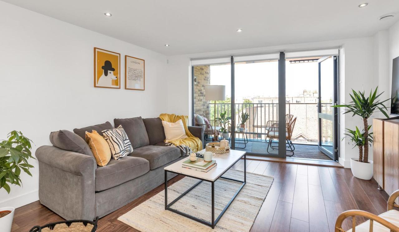 Apartamento Modern Luxe Just 10 Mins From Tower Bridge! Easy Access To Tube And Bus Londres
