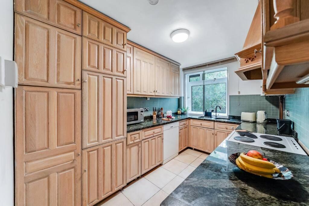 Appartement Unique 2 Bed 2 Bath Victorian Flat Regents Park Londen