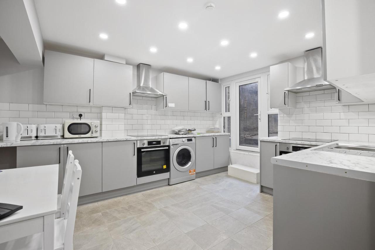 Hackney Apartment