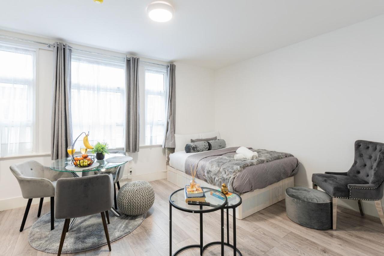 Newly Refurbished In Kensal F Londres