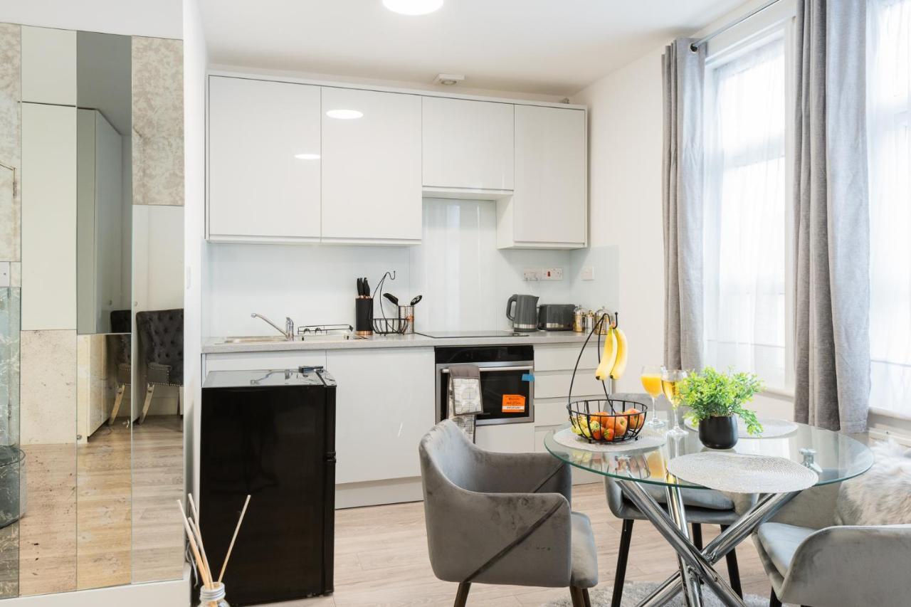 Newly Refurbished In Kensal F Appartement