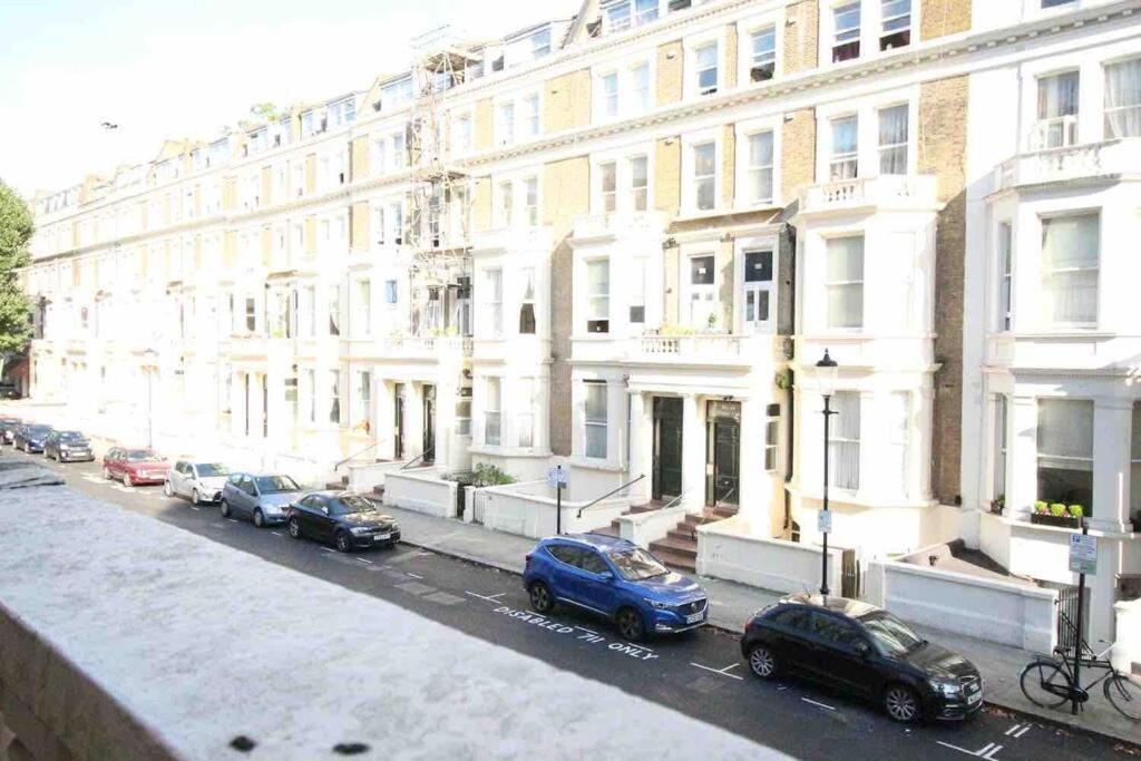 Wonderful In Earl's Court Apartamento *