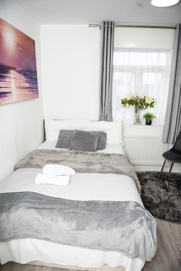 Small But Cozy Studio, Great Tube Connection Apartamento Londres