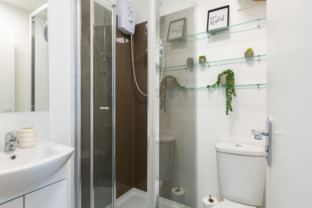 Modern Large Studio, 15 Mins Walk To Notting Hill * Londres