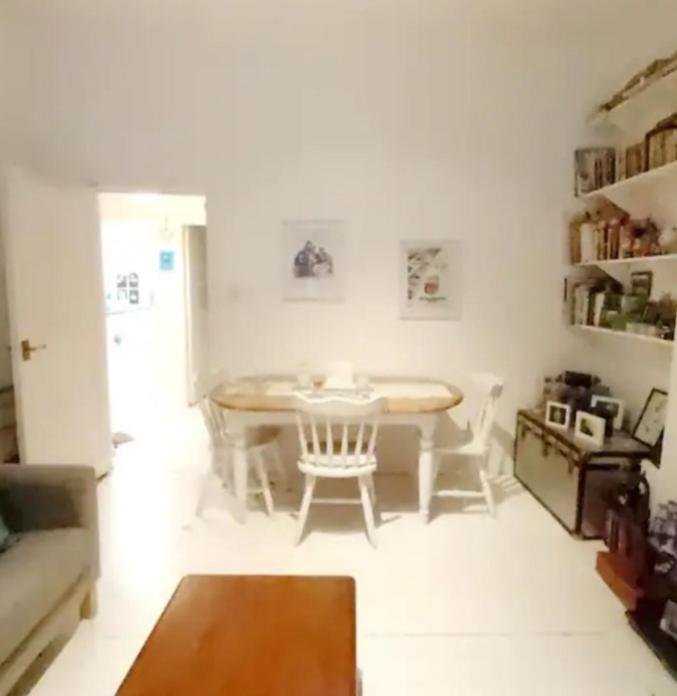 Habitación en casa particular Centrel To Single Bed Quiet With Host And Breakfast *