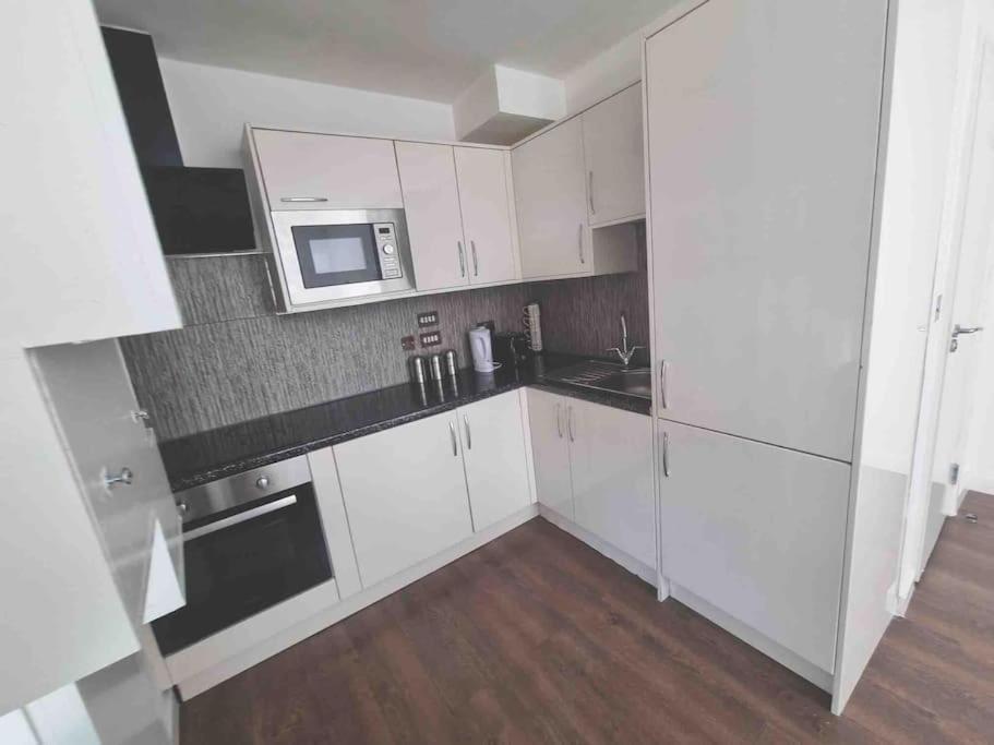 Flat 7 Fulham, 2 Bedroom, 1 Bathroom Flat Appartement