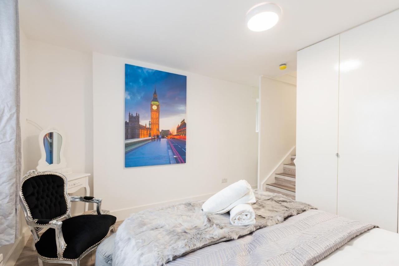 Apartment Large 30 Mins To Oxford Street London