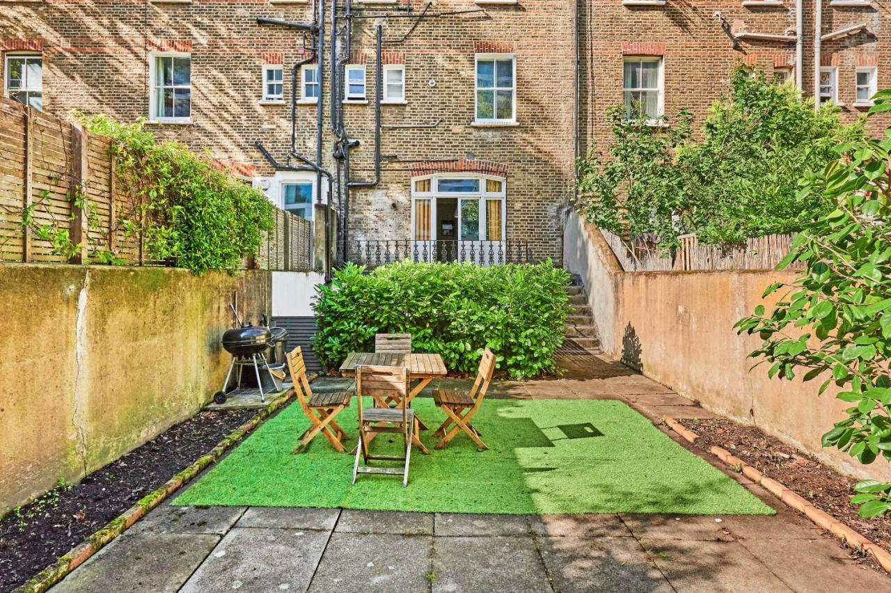 Stylish Garden Flat In Kensington Olympia Apartment London