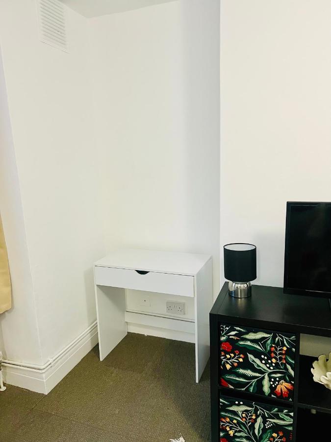 Apartment Centrally Located Modern Flat *