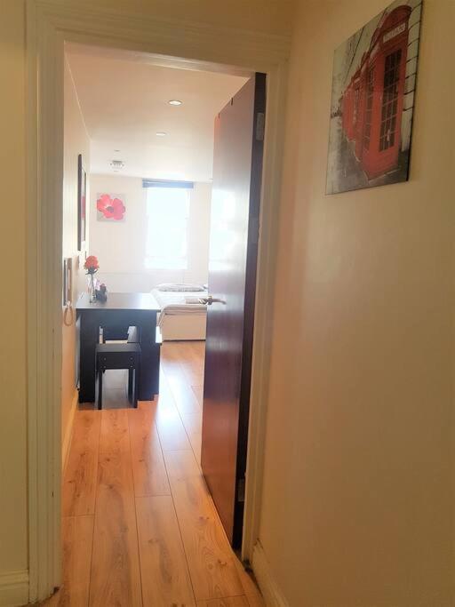Cosy Flat In Great Locationin Appartement Londen