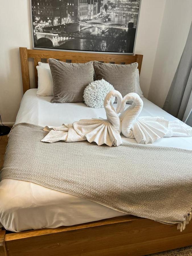 1 Bedroom In East Appartement