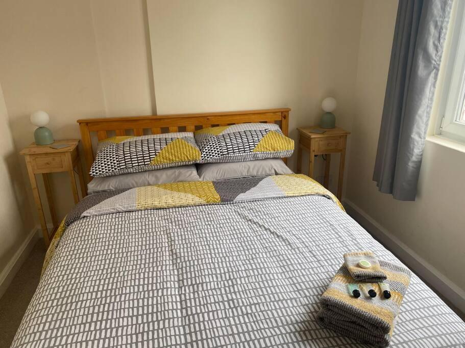 Appartement 2 Bedroom Flat In Kensington. Londen