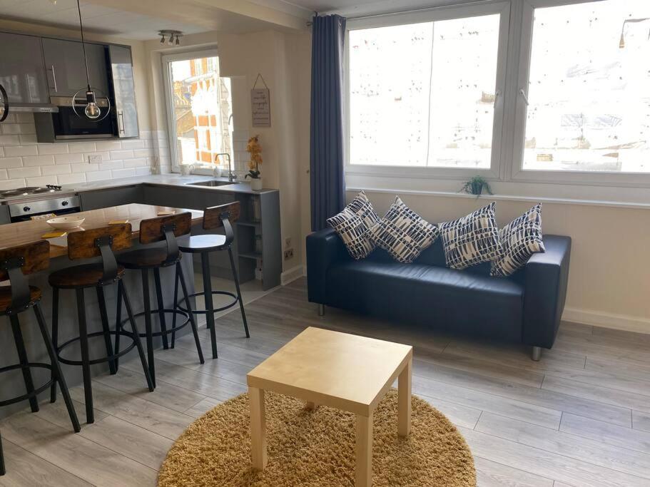 Appartement 2 Bedroom Flat In Kensington.