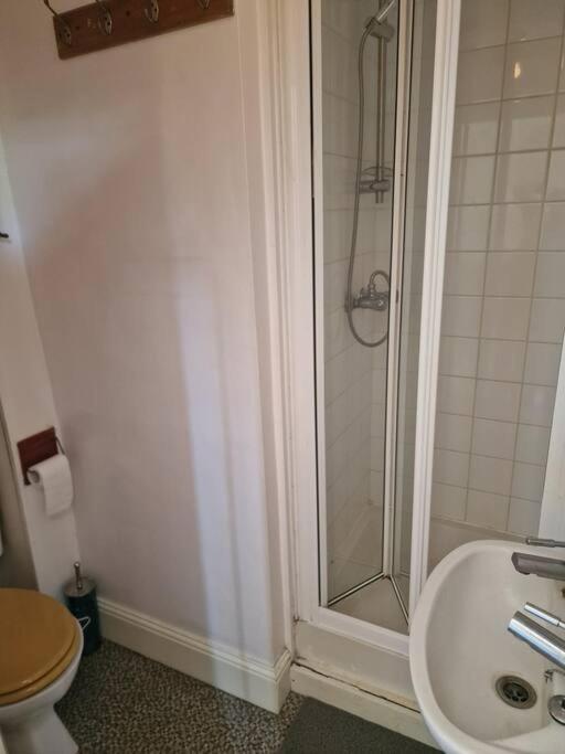 Bright Well Located Flat Apartamento Londres