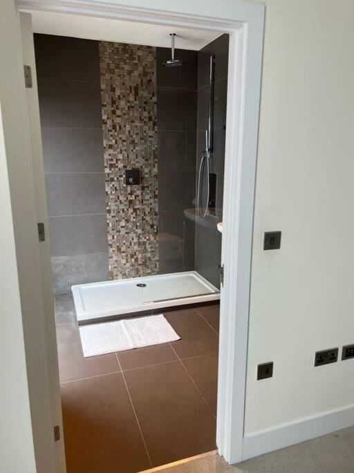 Amazing Penthouse Flat - Battersea - Nine Elms Appartement *