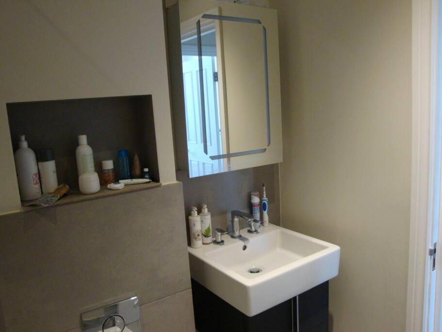 Luxury Bright & Quiet Flat - Chelsea - Earls Court Apartamento *