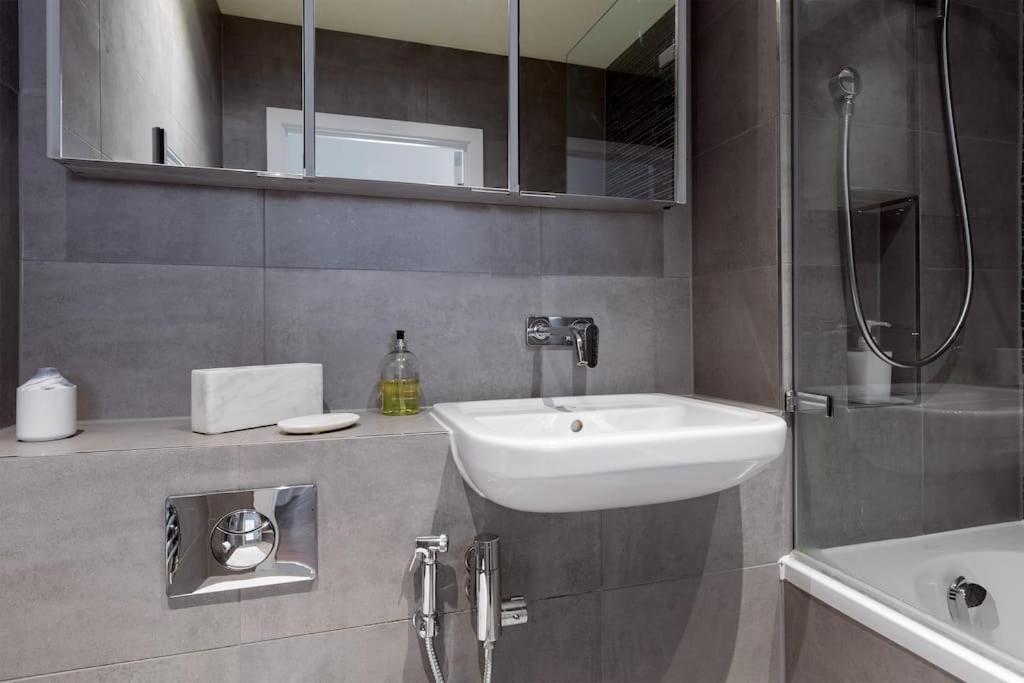 Amazing Penthouse Flat - Battersea - Nine Elms Appartement *