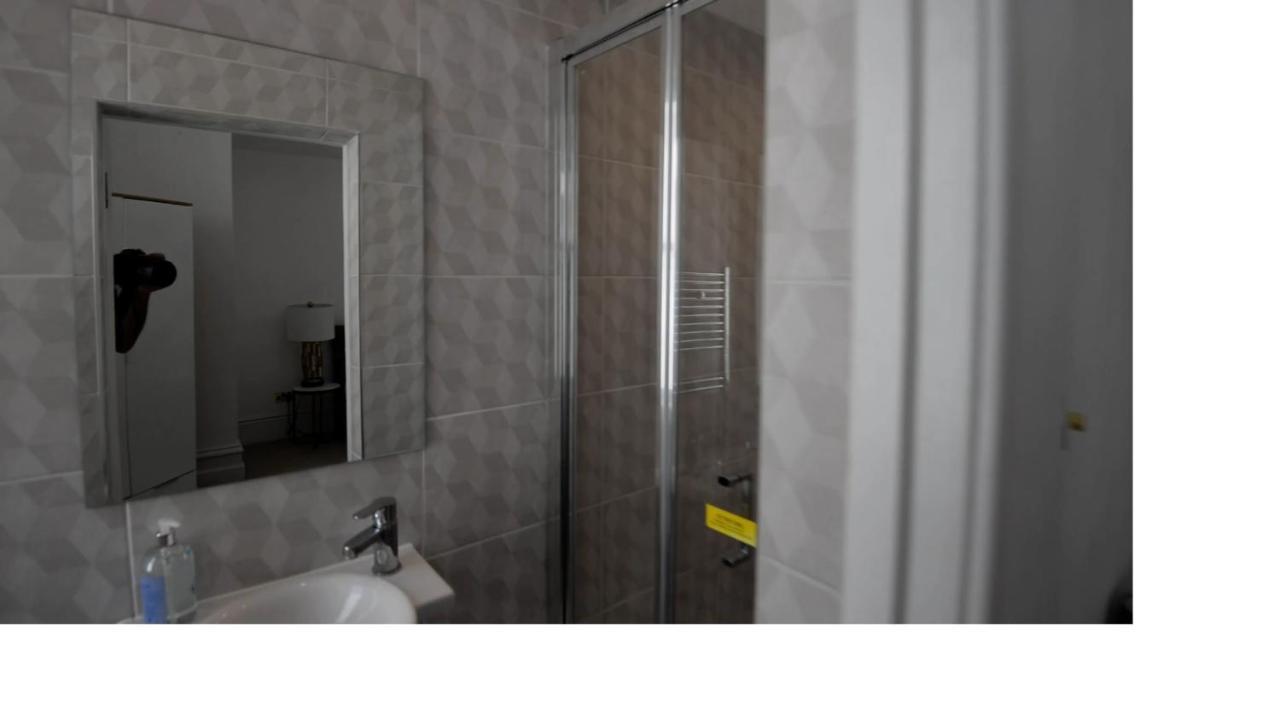 Beautiful 2-bed Flat In Appartement