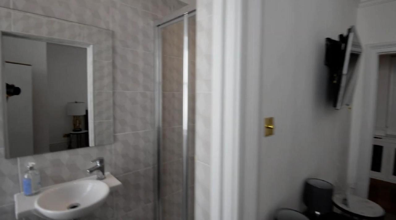 Beautiful 2-bed Flat In Appartement