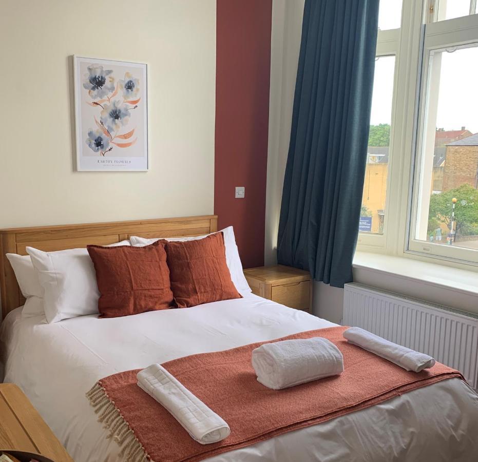 Hotel The Fox & Hounds *