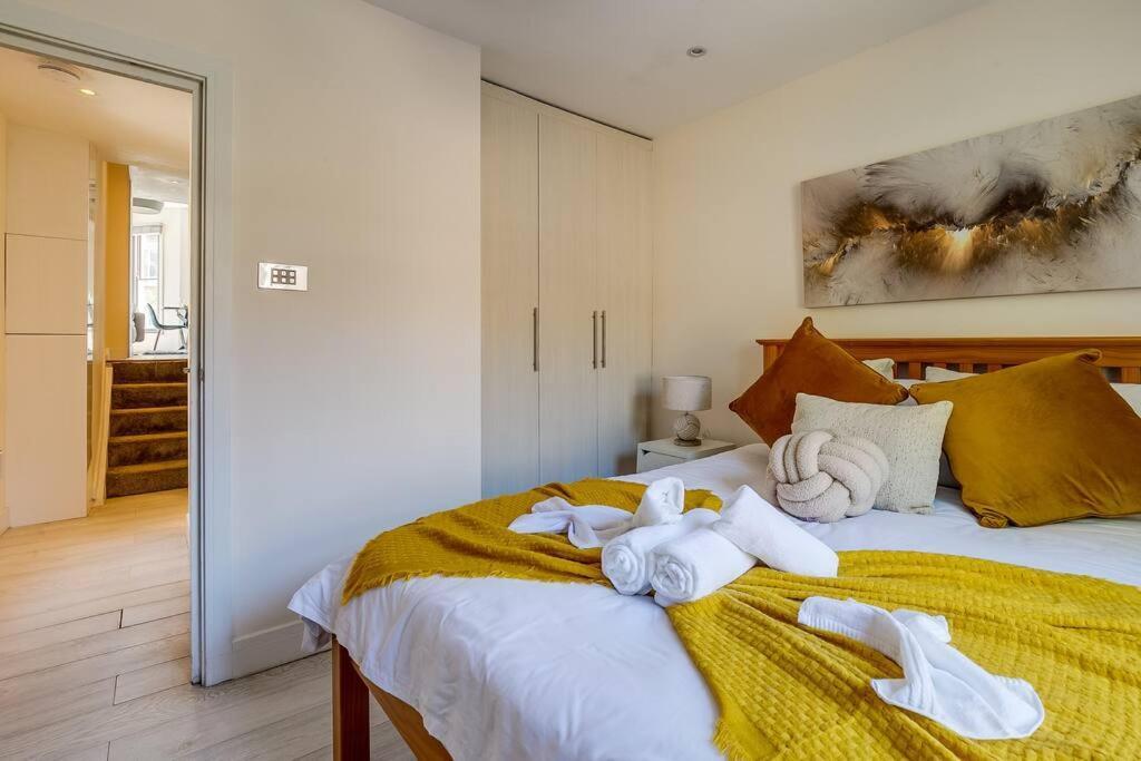 Apartment Superior Quality Brixton Aztec Gem London