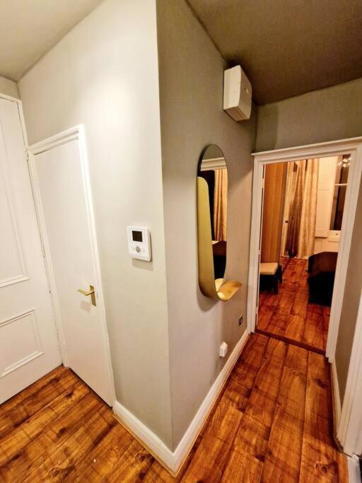 Beautiful Victorian In Hyde Park By Tube Stations - No Stairs Appartement *