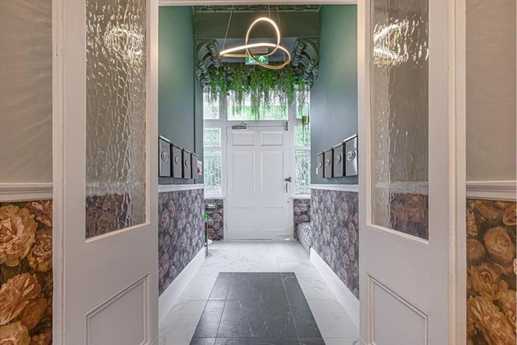 Apartamento Gorgeous Hyde Park With Elevator Access By Tube Metro Stations *