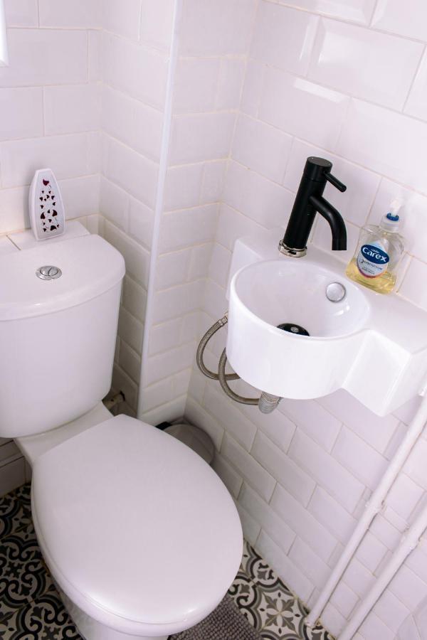 4 Bedroom Near Centre 2-min Walk To Metro !! Business & Family Friendly!! * Londen