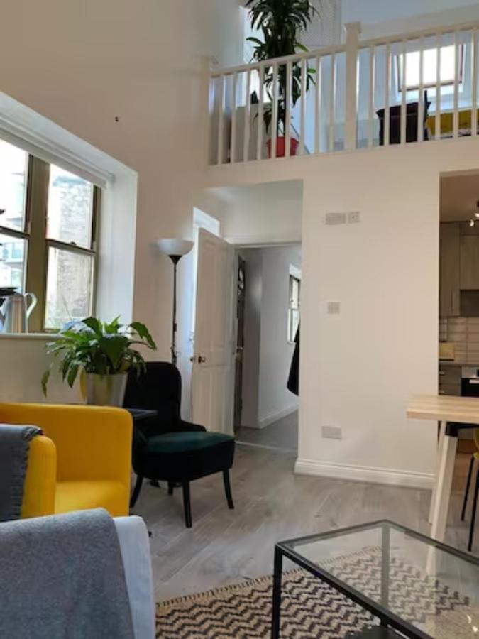 Apartamento Modern & Spacious 2bd In Limehouse Londres