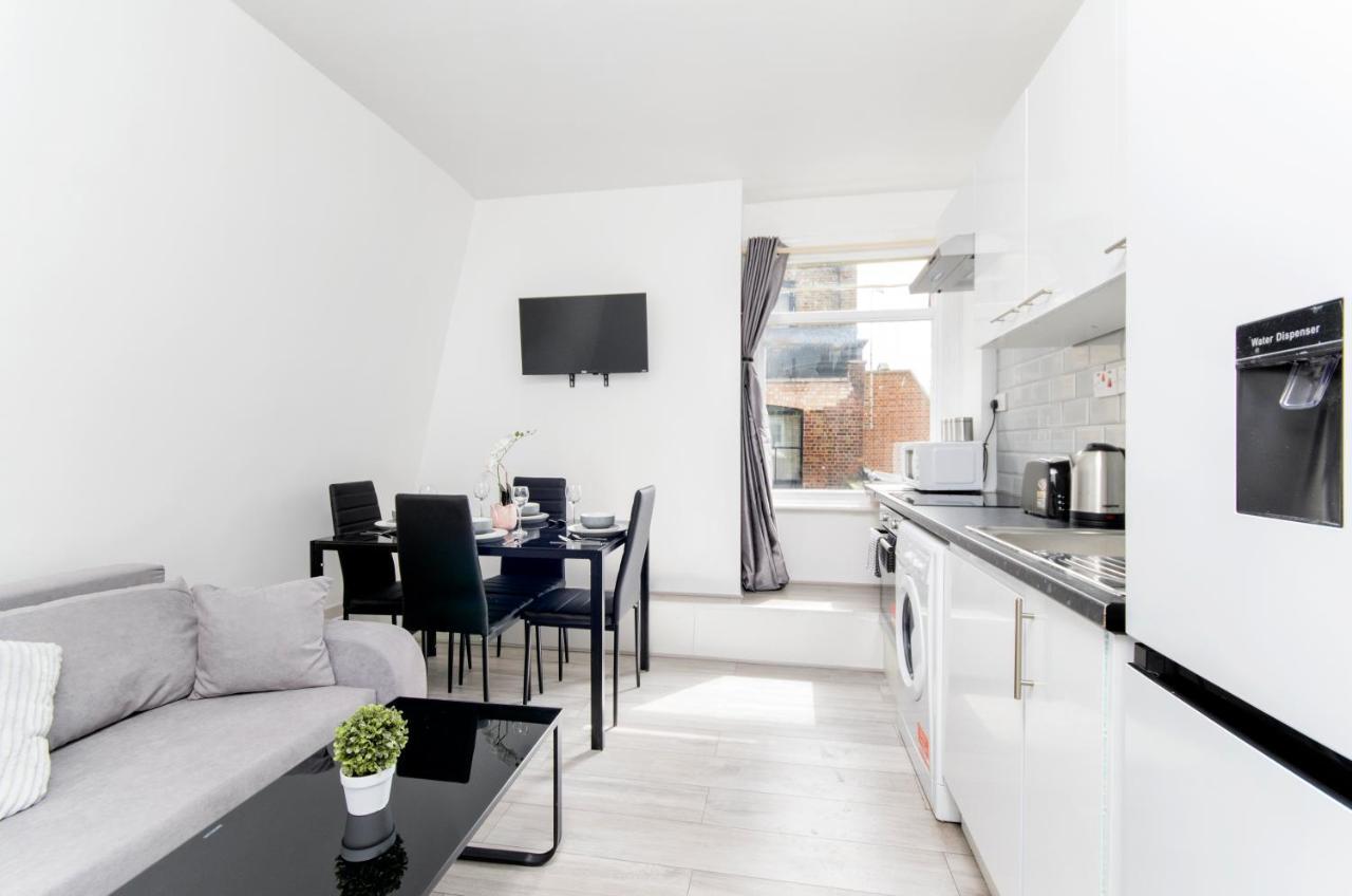 Trafalgar Square Apartment *