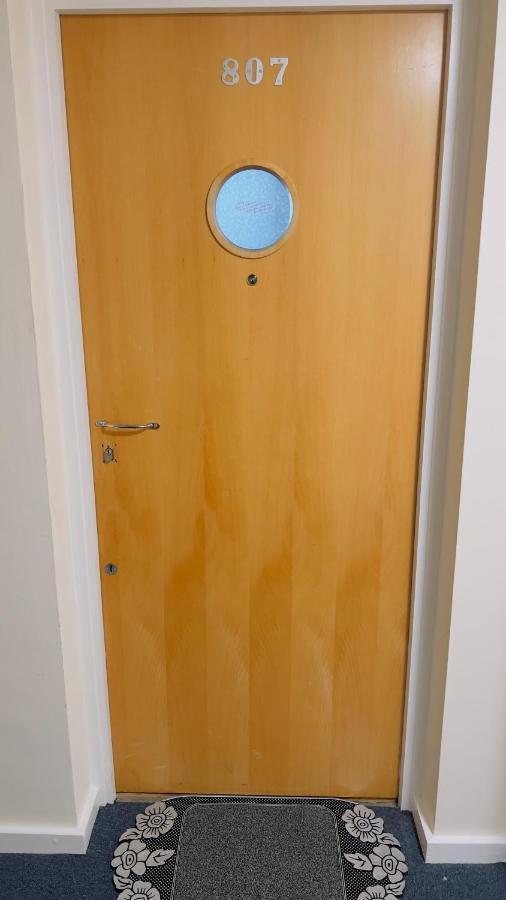 Charming 1-bedroom In Woolwich Apartment London