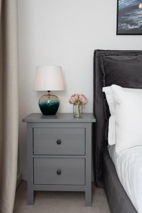 Contemporary 2-bedroom * Londen