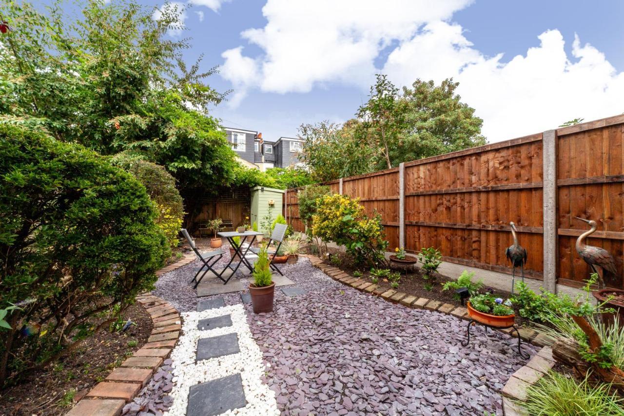 Charming Terraced 3br House, 5 Min Hither St * Londres