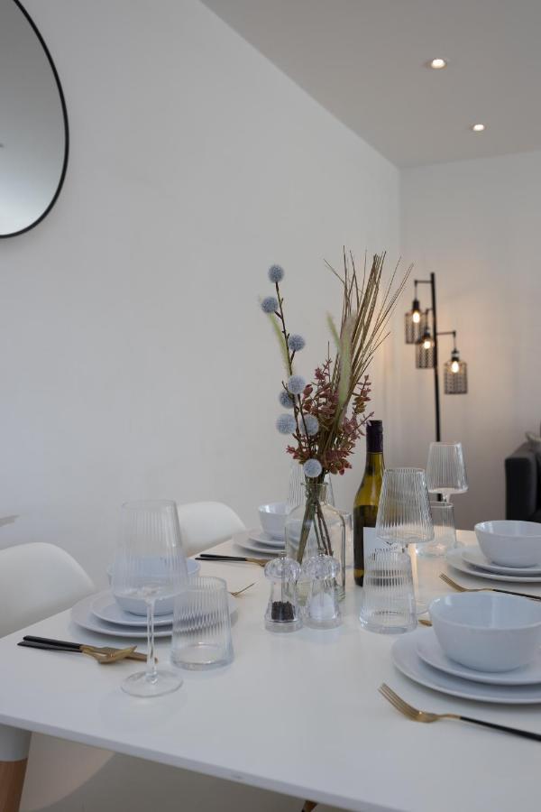 Appartement Contemporary 2-bedroom *