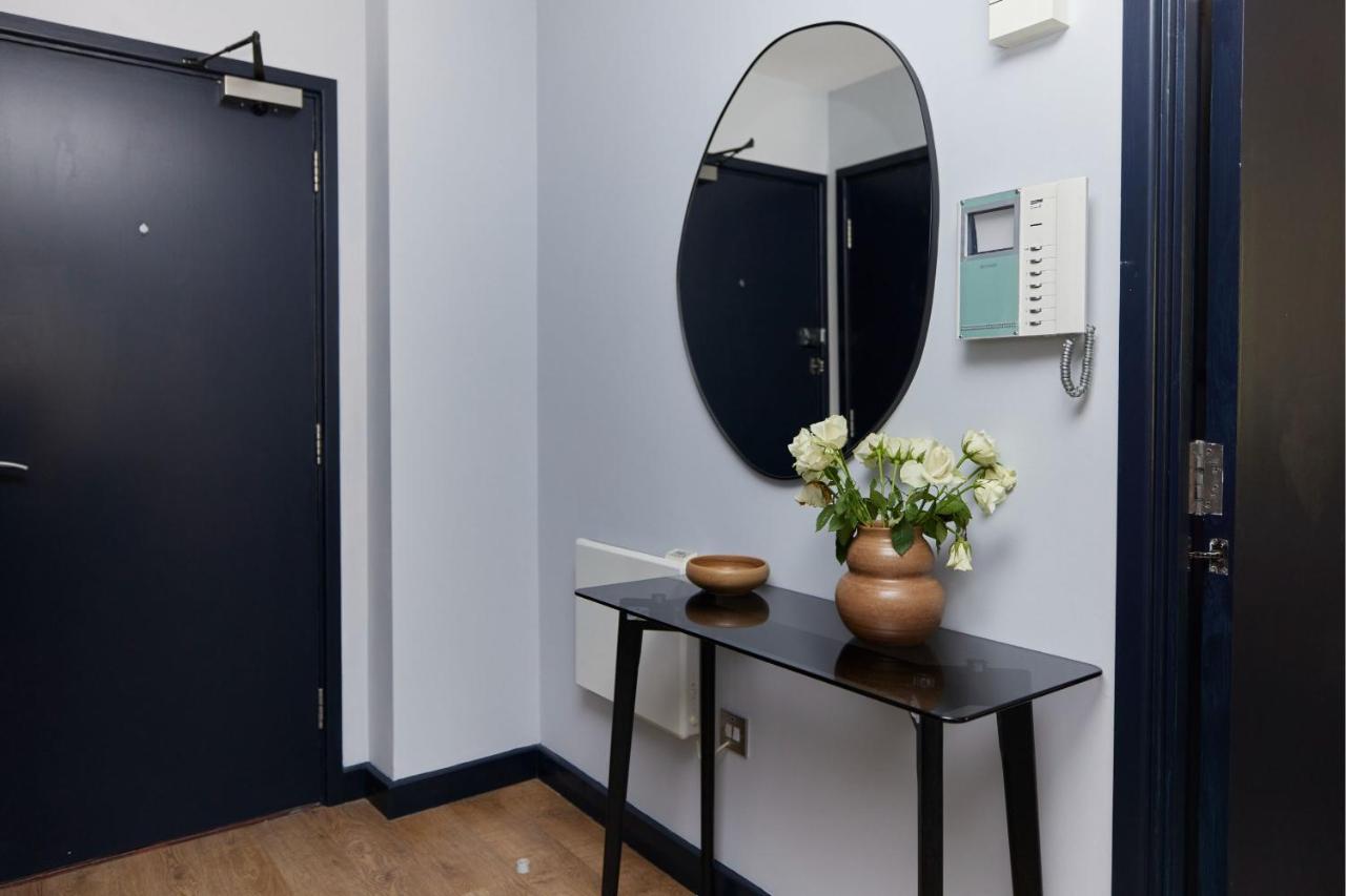 The Whitechapel Place - Stunning 2bdr Flat With Balcony Londres