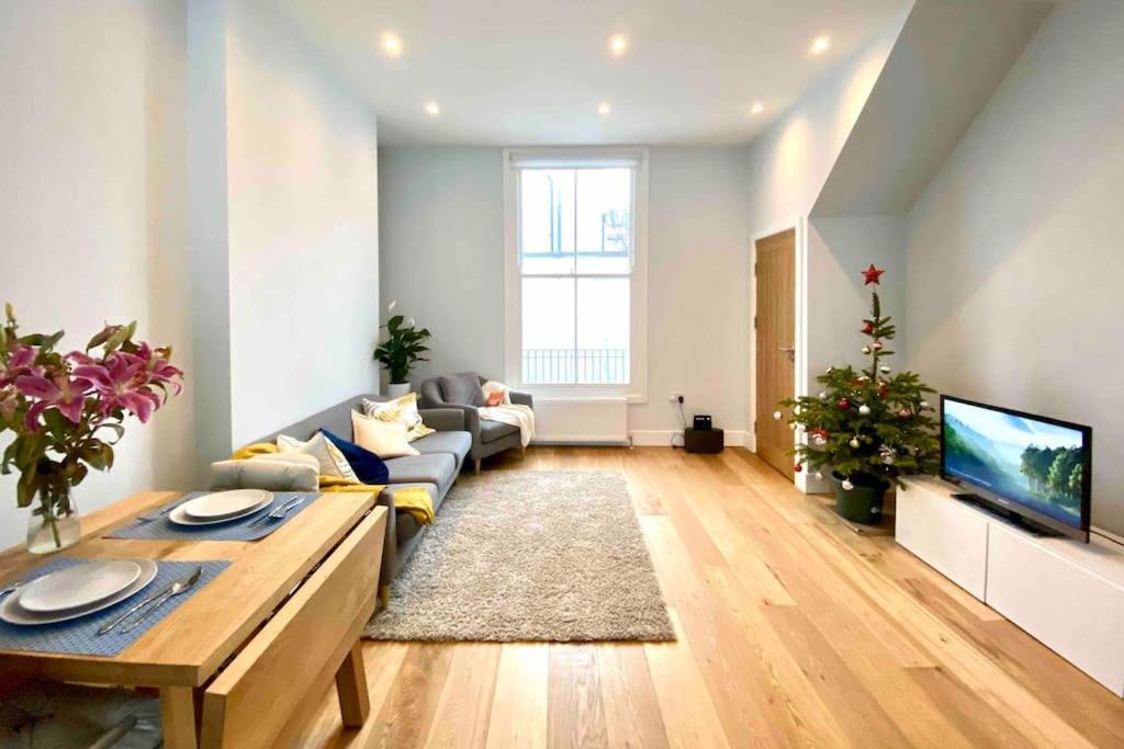 2bdr Modern In Hammersmith West Apartment