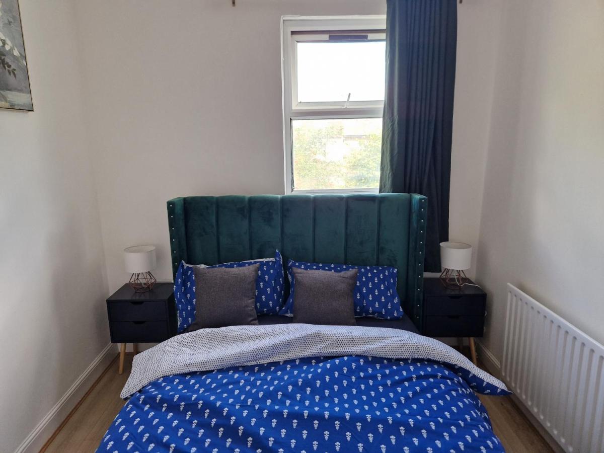 Apartamento A Lovely One Bedroom In Hither Lane Londres