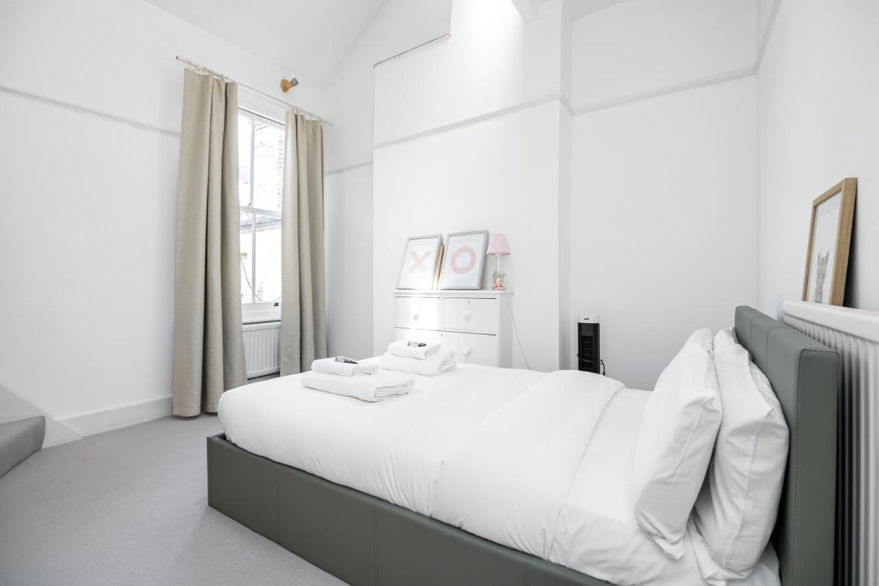 4 Bedroom Edwardian Family House Wgarden, Notting Hill *