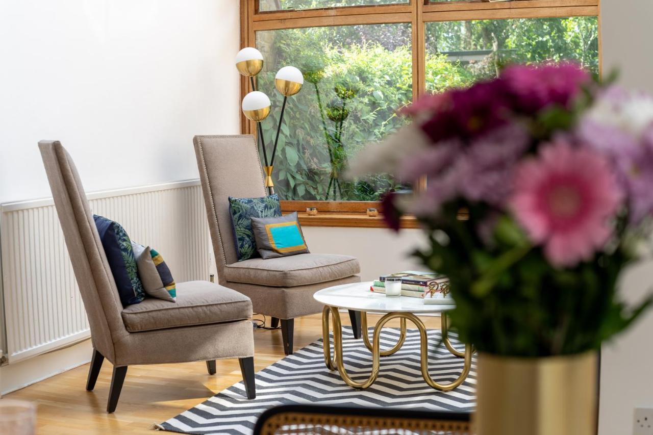 Apartamento 4 Bedroom Edwardian Family House Wgarden, Notting Hill Londres